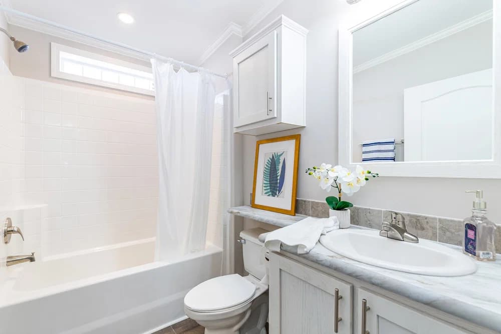 Mack bathroom home features