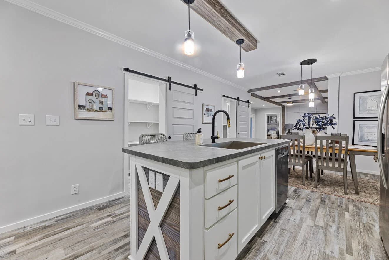 Davan 28683a kitchen home features
