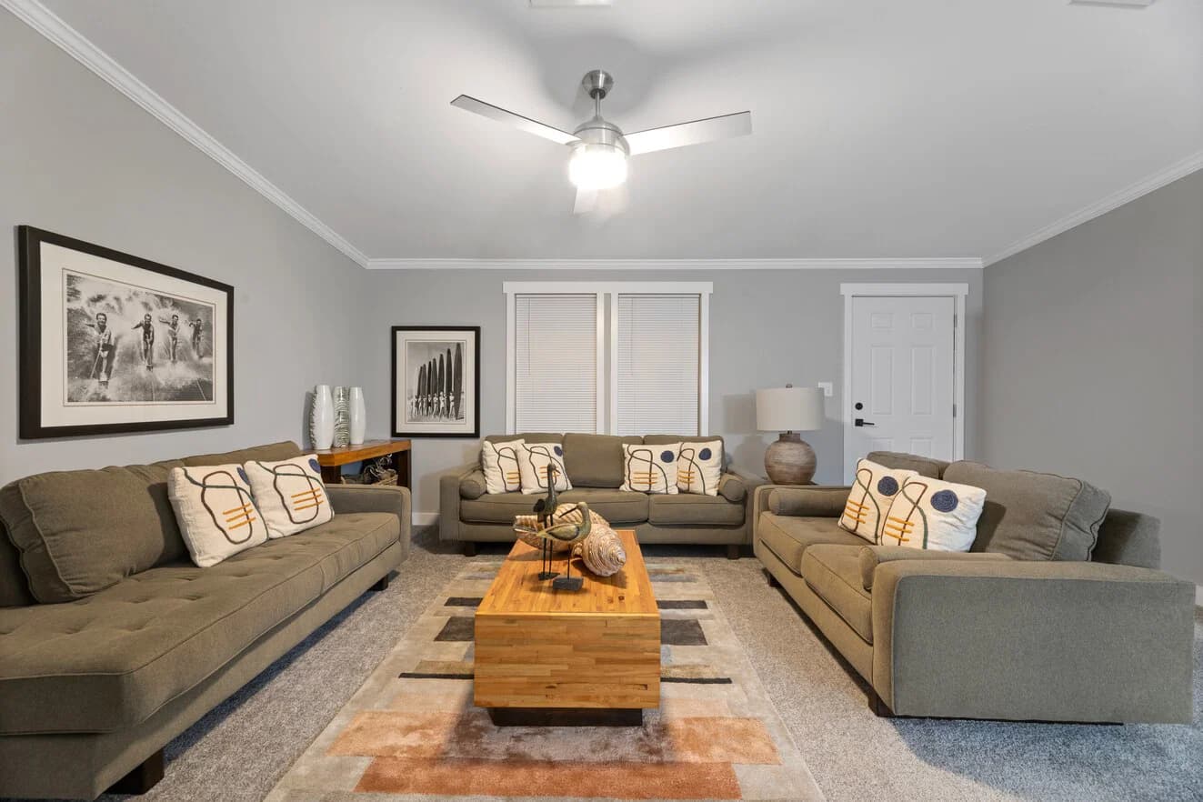 Pelican bay ii 30764b interior home features
