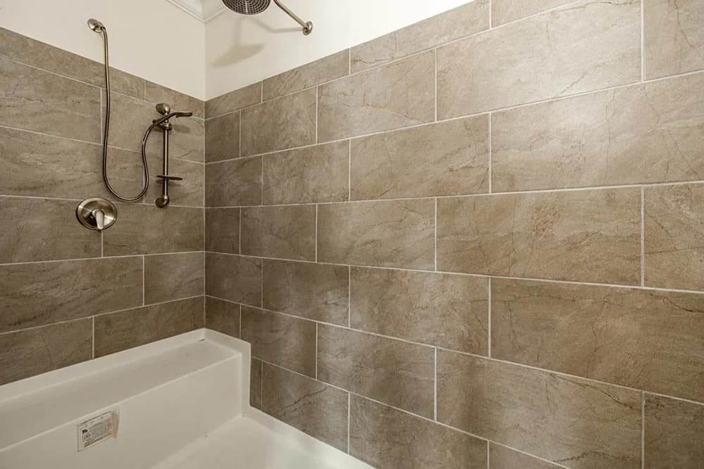 Tifton bathroom home features