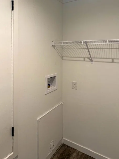 Manley interior home features
