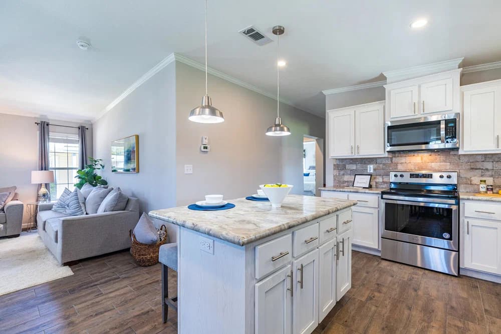 Mack kitchen home features