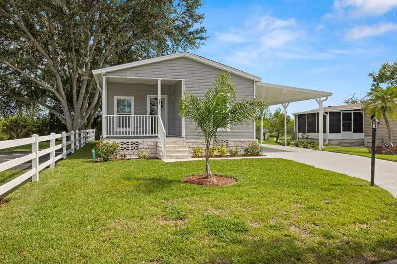 Champion community 2444437 elevation and exterior home features