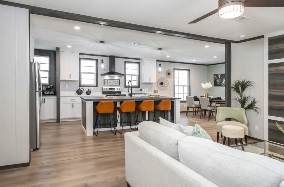 Embrace sunlight 261 interior home features