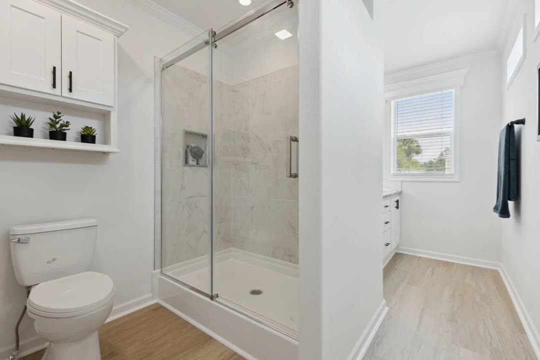 Silver springs 5044a bal harbour bathroom home features