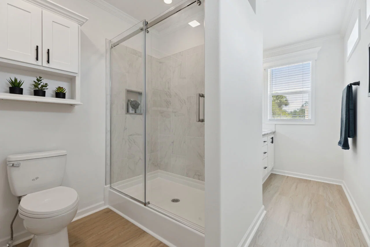 Silver springs 5044a bal harbour bathroom home features