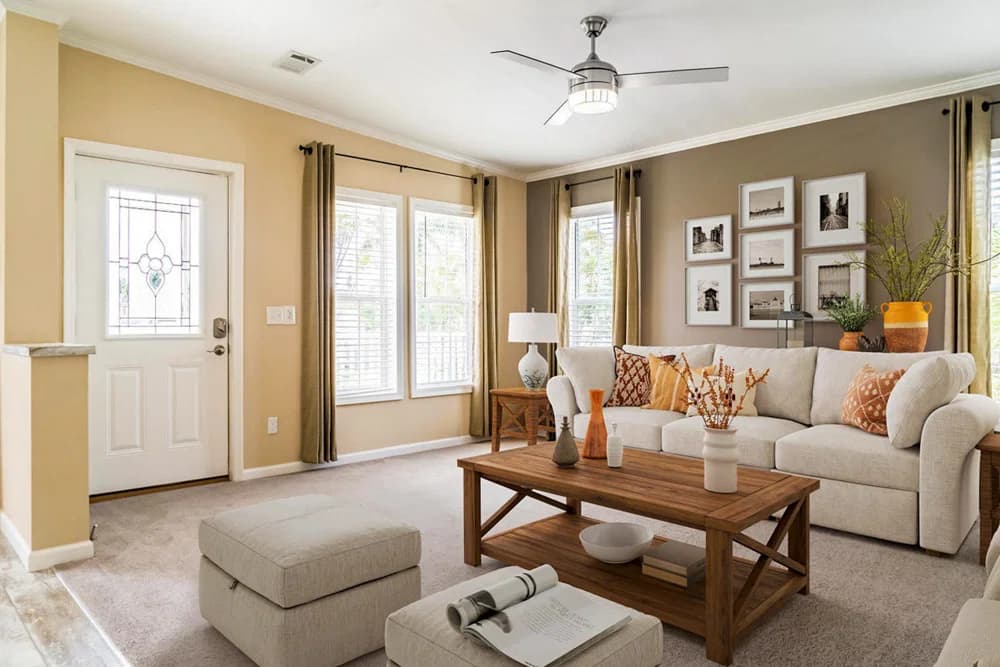 Natilus interior home features