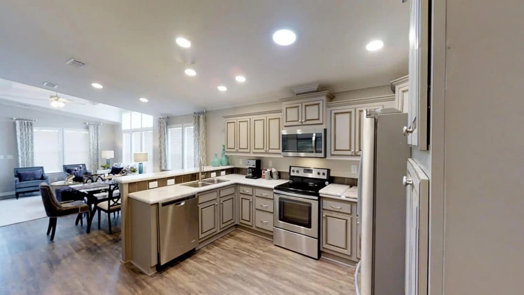 Silver springs 5354 kitchen and hero home features