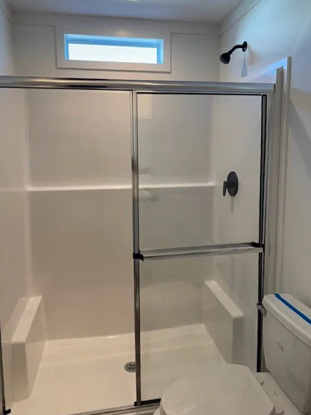 Manley bathroom home features