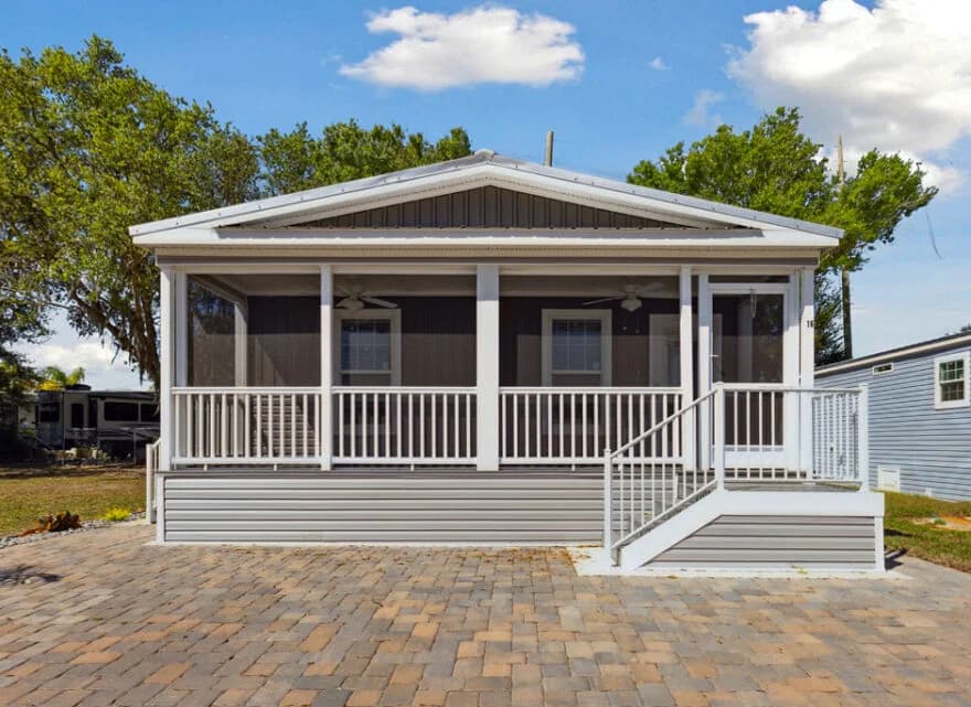 Mabson elevation and exterior home features