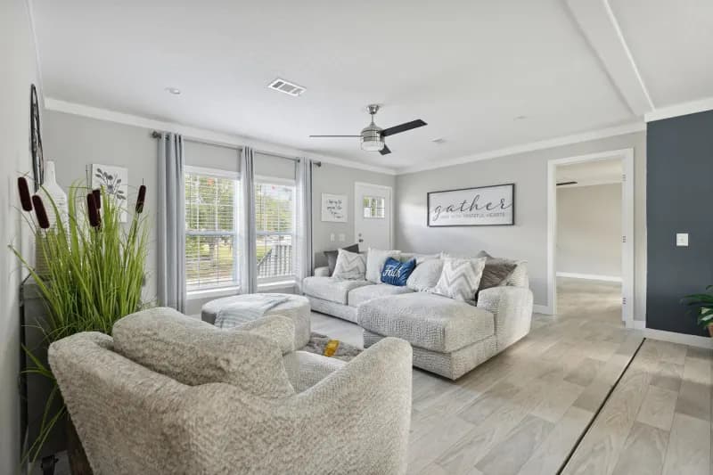 Liberty 2860459 interior home features