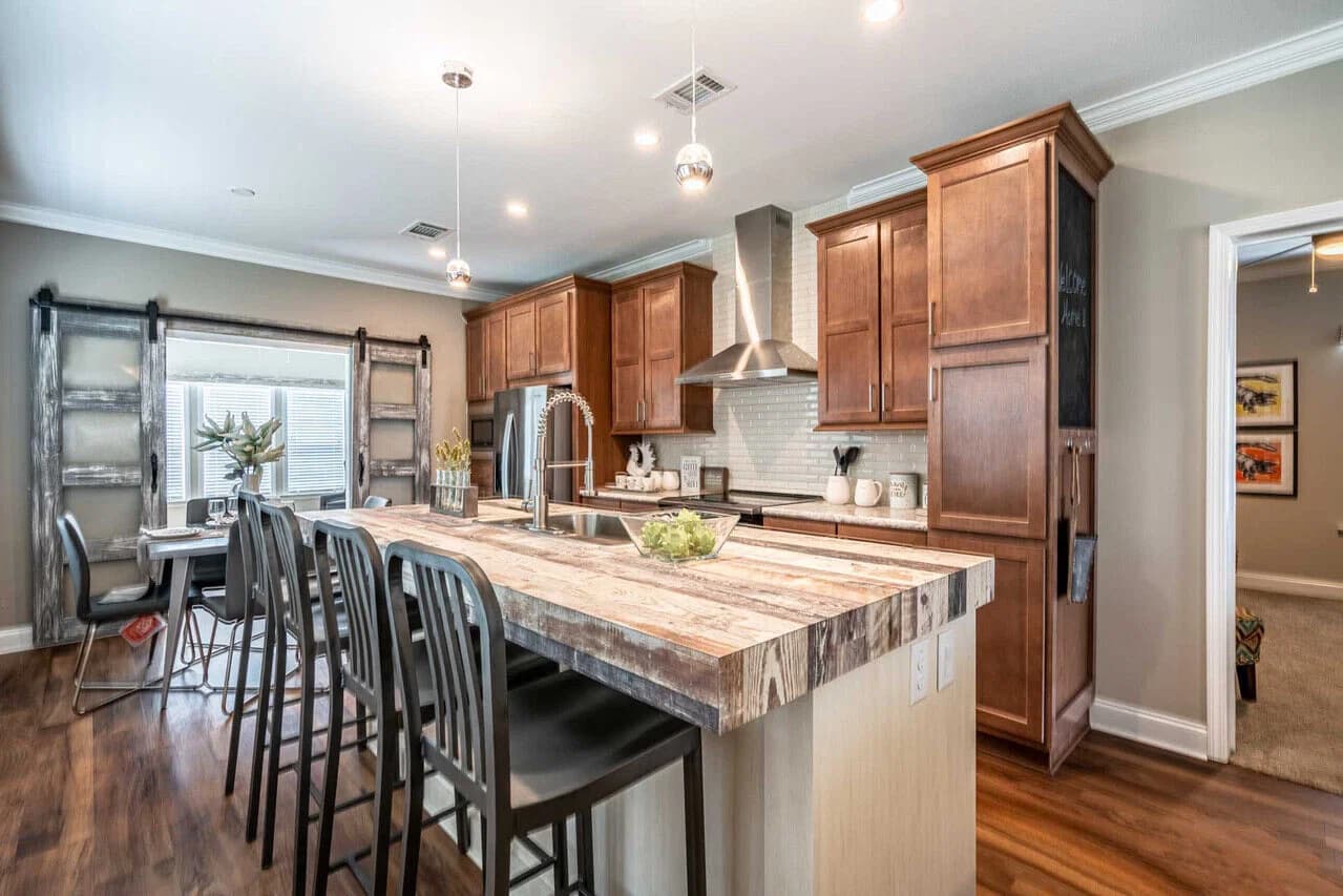 Lifestyle kitchen home features