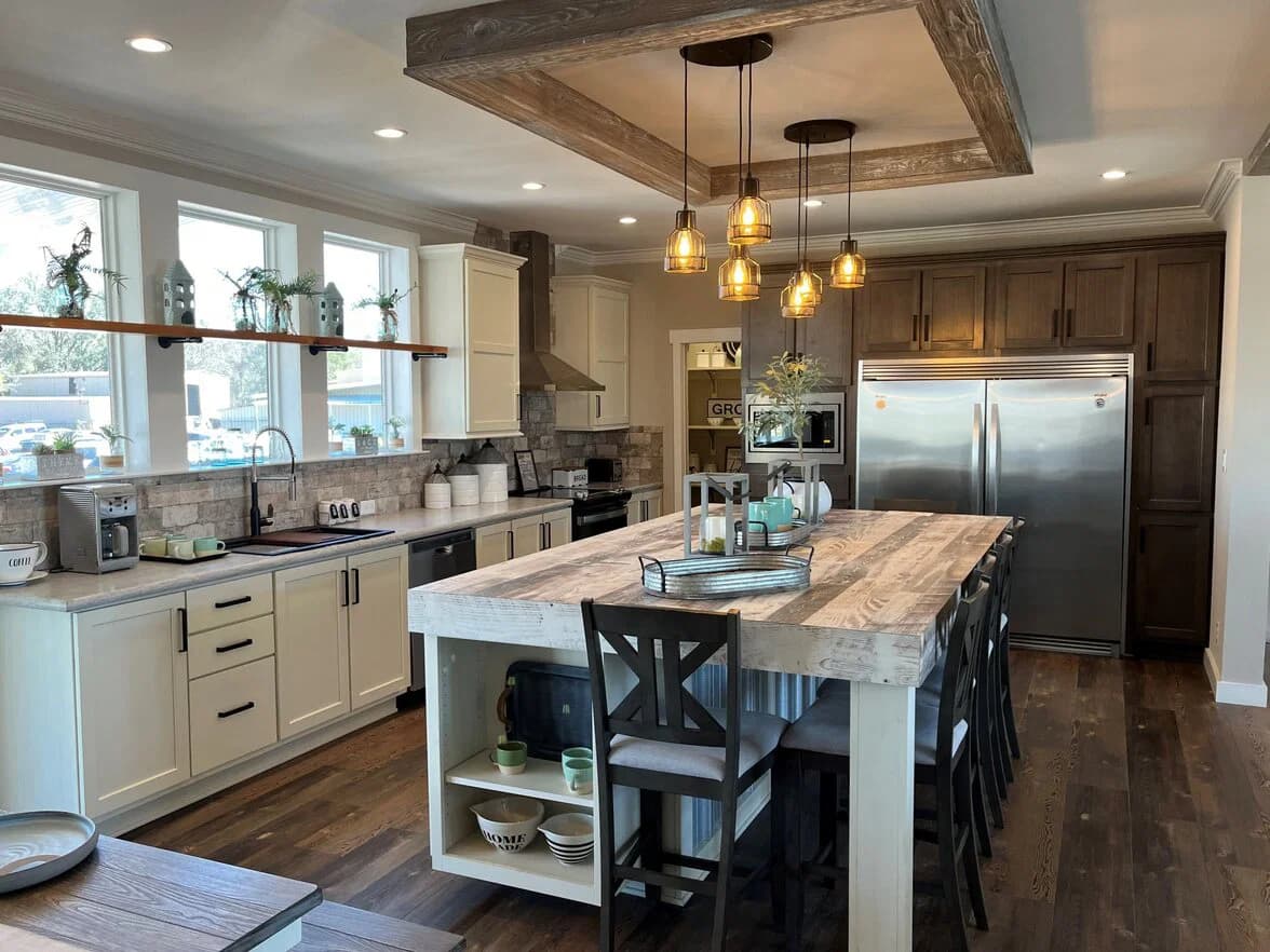 Easton farmhouse 30683a kitchen home features