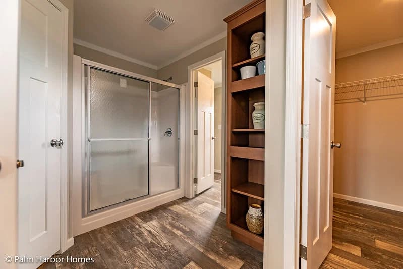 St. martin ii 30523b bathroom home features