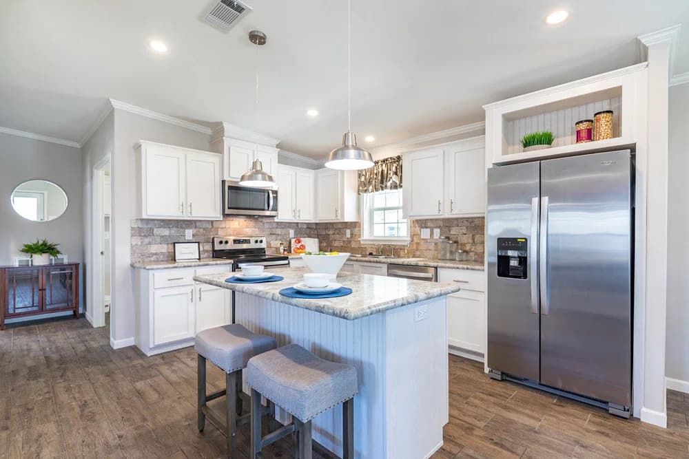 Mack kitchen home features