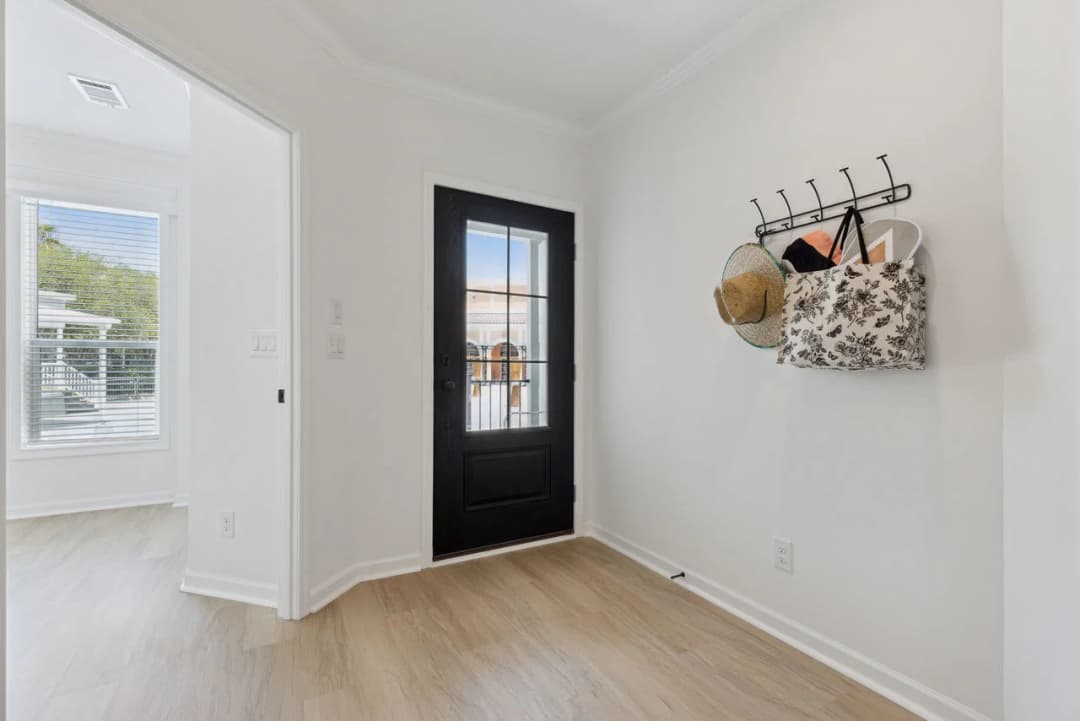 Silver springs 5044a bal harbour interior home features